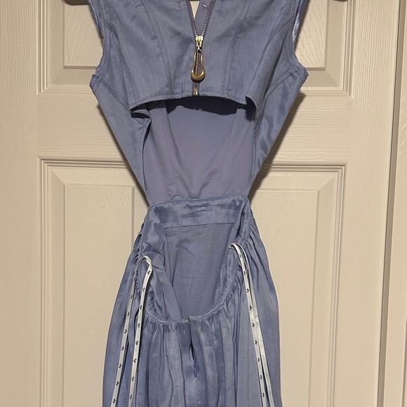 Aje - Lilac Cutout Midi Dress with Square Neck - New without tag - Picture 9 of 11